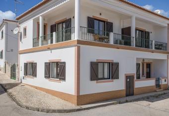 Casa dos Av  s Est  dio 1 has Balcony rooms
