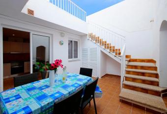 Ca Na Bel has Balcony rooms