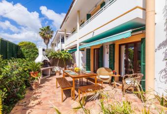 Casa Ginebro has Balcony rooms