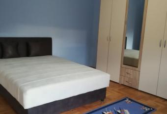 Alex-Branka apartments has Balcony rooms