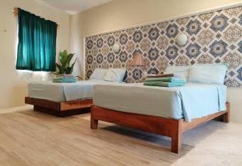 Jalach Uinik, Hotel Real Maya 4 has Balcony rooms