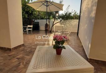 La Casa di Nonna Nennella has Balcony rooms