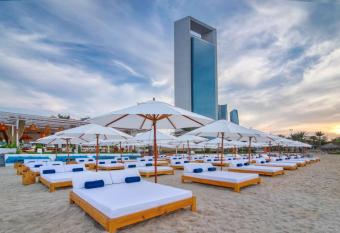 Radisson Blu Hotel & Resort, Abu Dhabi Corniche allows 18 year olds to book a room