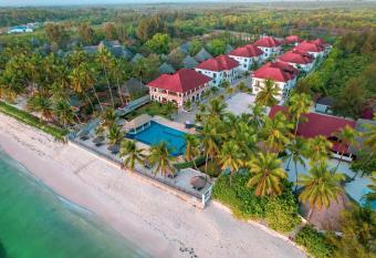 Sunny Palms Beach Bungalows has Balcony rooms