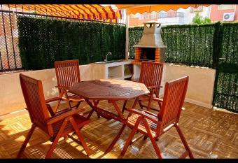 Santa Pola Beach & Bbq has Balcony rooms