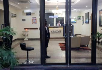 Citilodge Hotel allows 18 year olds to book a room