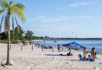 Little Harbor Resort #206 Tampa Bay Fl Beach has Balcony rooms