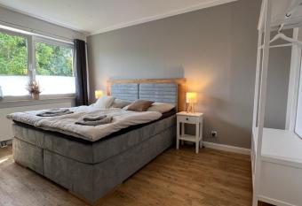 Goethestrasse Appartements has Balcony rooms