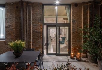 Fornace Loft with Dependance R&R allows 18 year olds to book a room