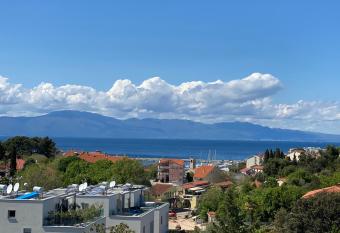 Dub center apartments has Balcony rooms