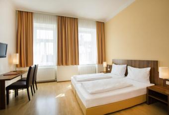 Hahn Hotel Vienna has Balcony rooms