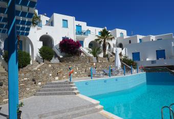 Arkas Inn has Balcony rooms