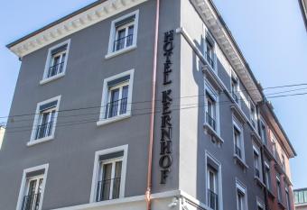 Self Service Hotel Kernhof Langstrasse allows 18 year olds to book a room