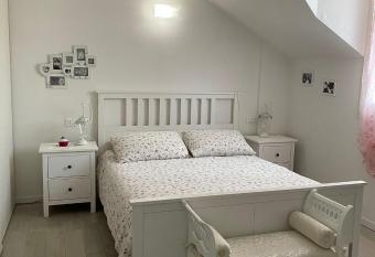 Villa Loffredo da Angela has Balcony rooms