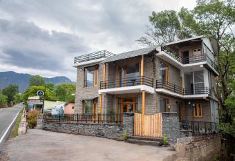 ilaka Homes has Balcony rooms