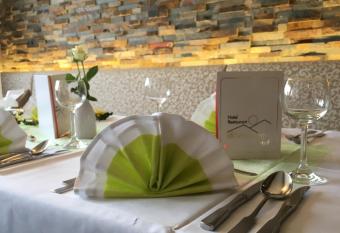 Sch  nenberger Hof has Balcony rooms