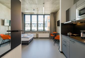 Nena Apartments Moritzplatz allows 18 year olds to book a room