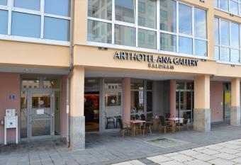 Arthotel Ana Gallery allows 18 year olds to book a room