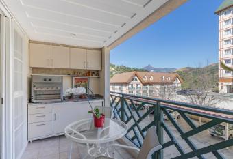 RESORT GRANJA BRASIL ITAIPAVA has Balcony rooms