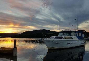 Romantic and Comfy Boat Stay allows 18 year olds to book a room