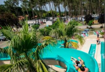 Mobil home Rainbow allows 18 year olds to book a room