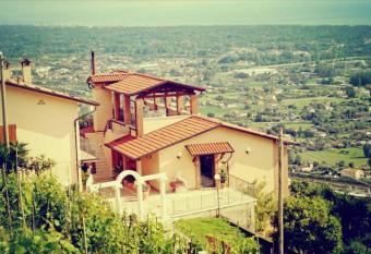 Bellavista Versilia has Balcony rooms