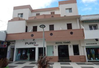 Hotel Timb   allows 18 year olds to book a room