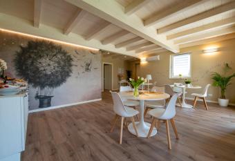 B&B ai Soffioni has Balcony rooms