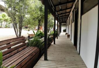 Lodge M  naco has Balcony rooms