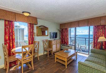 Direct Oceanfront King Suite Monterey Bay 1115 Sleeps 6 Guests allows 18 year olds to book a room
