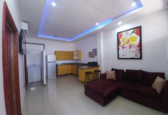 Apex boutique apartments has Balcony rooms