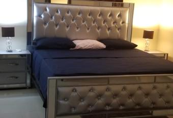 SANTIAGO CERRO ALTOS JARDIN 19 has Balcony rooms