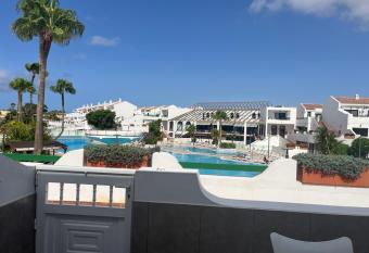 Casa Parque Don Jose 3 has Balcony rooms