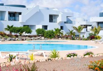Sonny House II- Casilla de Costa - pool view - wifi free has Balcony rooms