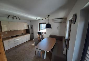Apartment Terme   ate   VIP 145 has Balcony rooms