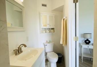 Room 04 - Lake Sumner has Balcony rooms