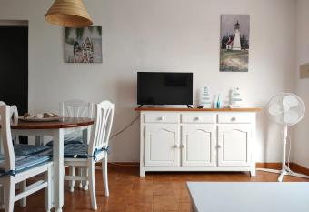 CASTELLSOL ARENAL HOME BEACH has Balcony rooms