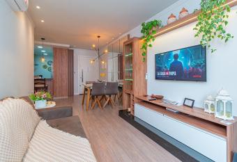 Apartamento La Fiori - Stay House Temporada allows 18 year olds to book a room