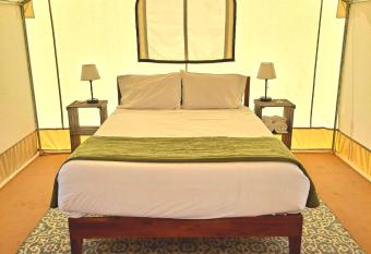 Wildhaven Sonoma Glamping has Balcony rooms