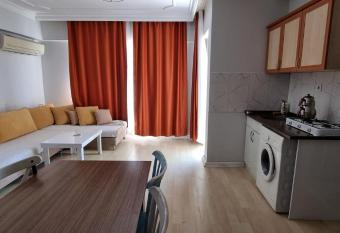 Konyaalt   Apart Hotel has Balcony rooms