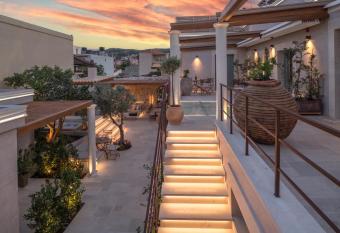 Inotropes Boutique Suites - Adults Only has Balcony rooms