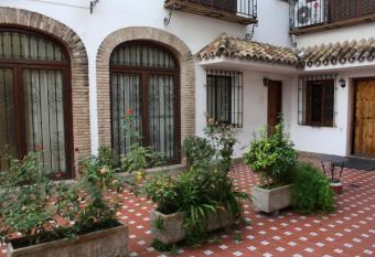 Placentines allows 18 year olds to book a room