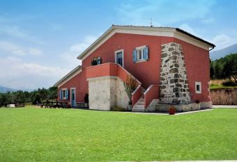 La Masseria di Villa Giulia has Balcony rooms