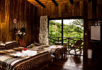 Cabinas Capulin & Farm has Balcony rooms