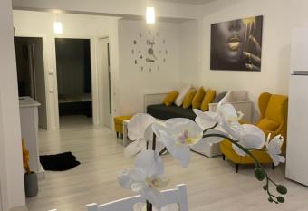 Relax Apartment Predeal has Balcony rooms