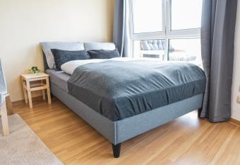 FULL HOUSE Studios - KornhausSupreme Apartment - Balkon, NETFLIX, WiFi has Balcony rooms