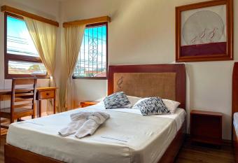 Hotel Luz de Luna has Balcony rooms