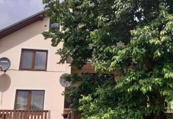 vila Happy has Balcony rooms