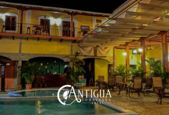Hotel Antigua Comayagua has Balcony rooms