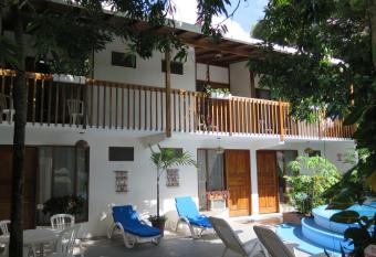 Hotel Casa del Mar allows 18 year olds to book a room